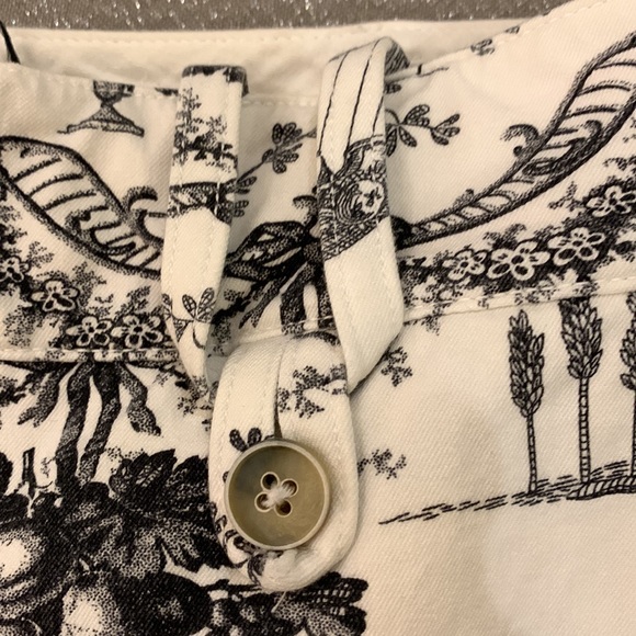 Anthropologie black and white toile, slim leg pant, size 0 - Picture 4 of 16